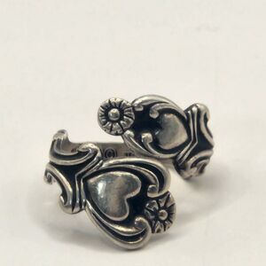 Vintage Avon Treasured Hearts Sterling Silver Spoon Ring